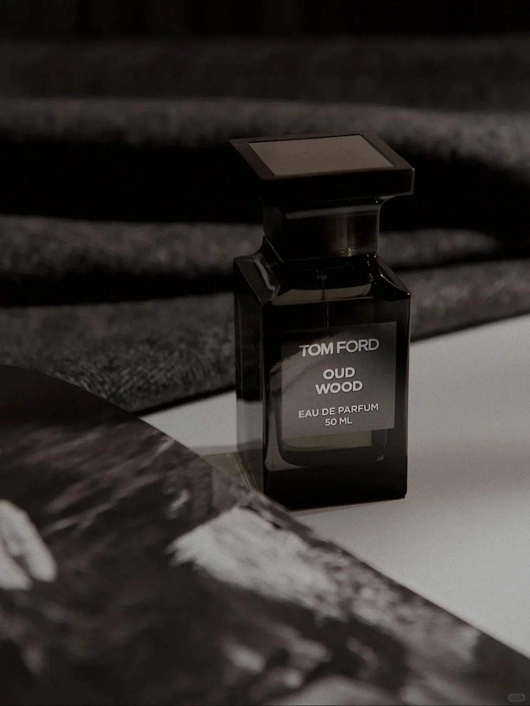 COD Tom Ford Oud Wood EDP 2ml / 5ml / 10ml Unisex perfume