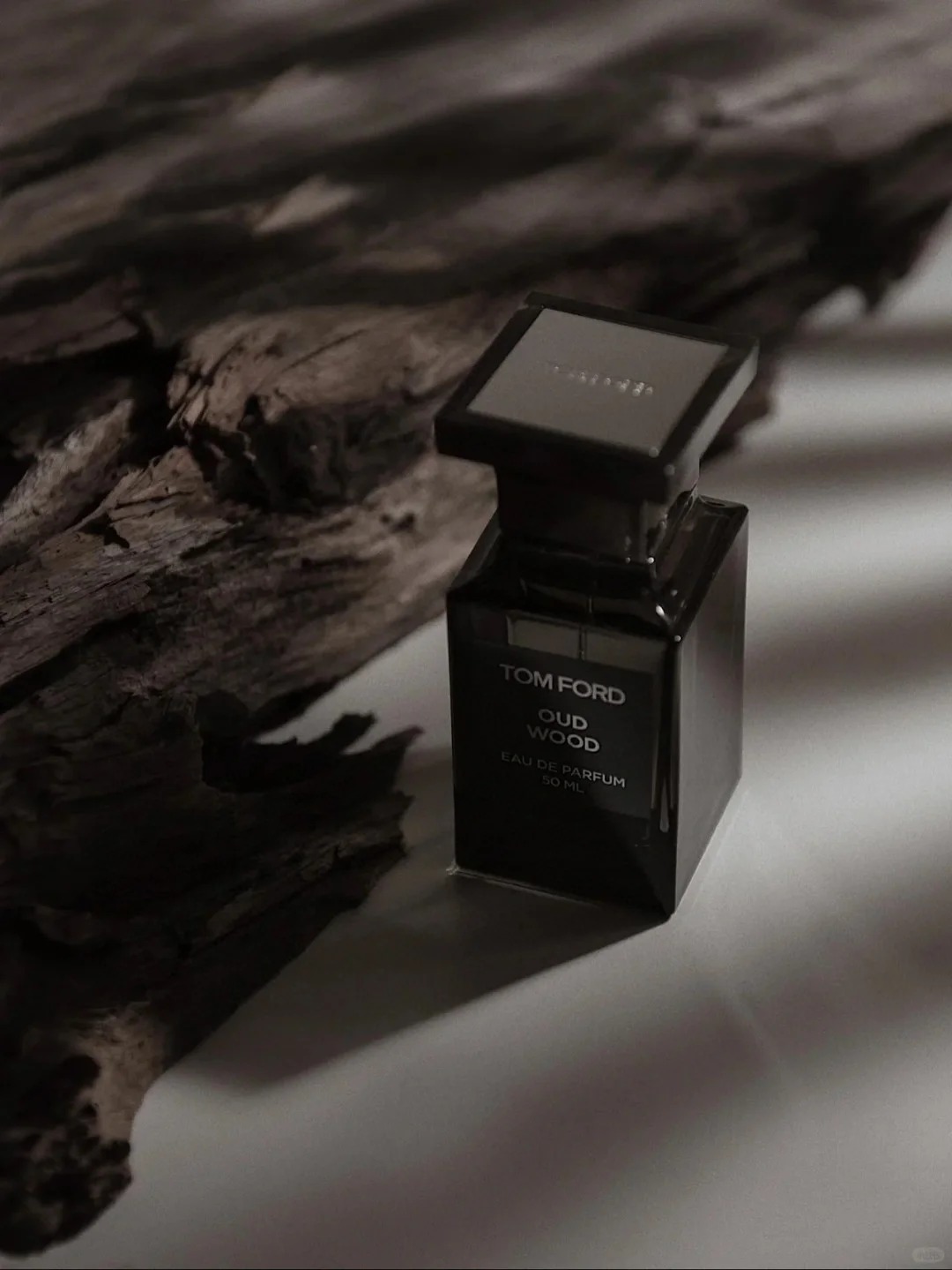 COD Tom Ford Oud Wood EDP 2ml / 5ml / 10ml Unisex perfume