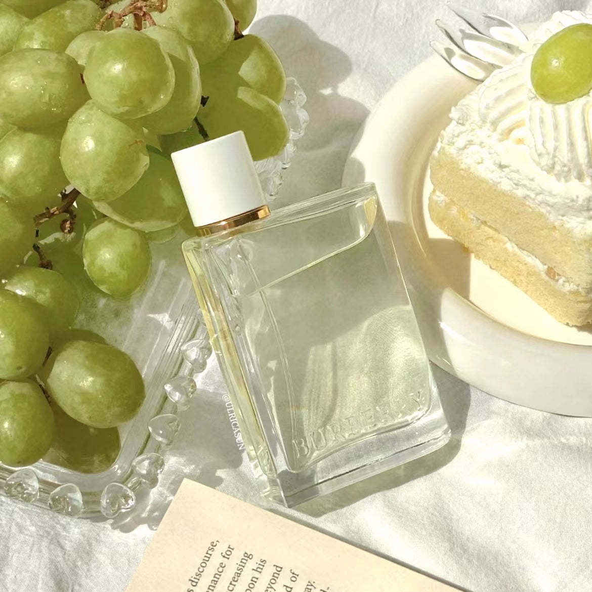 【ของแท้✓ติดทนนาน】Her Eau de Toilette 2ml / 5ml / 10ml น้ําหอมผู้หญิง น้ำหอมพกพา พร้อมส่ง น้ำหอมมินิ