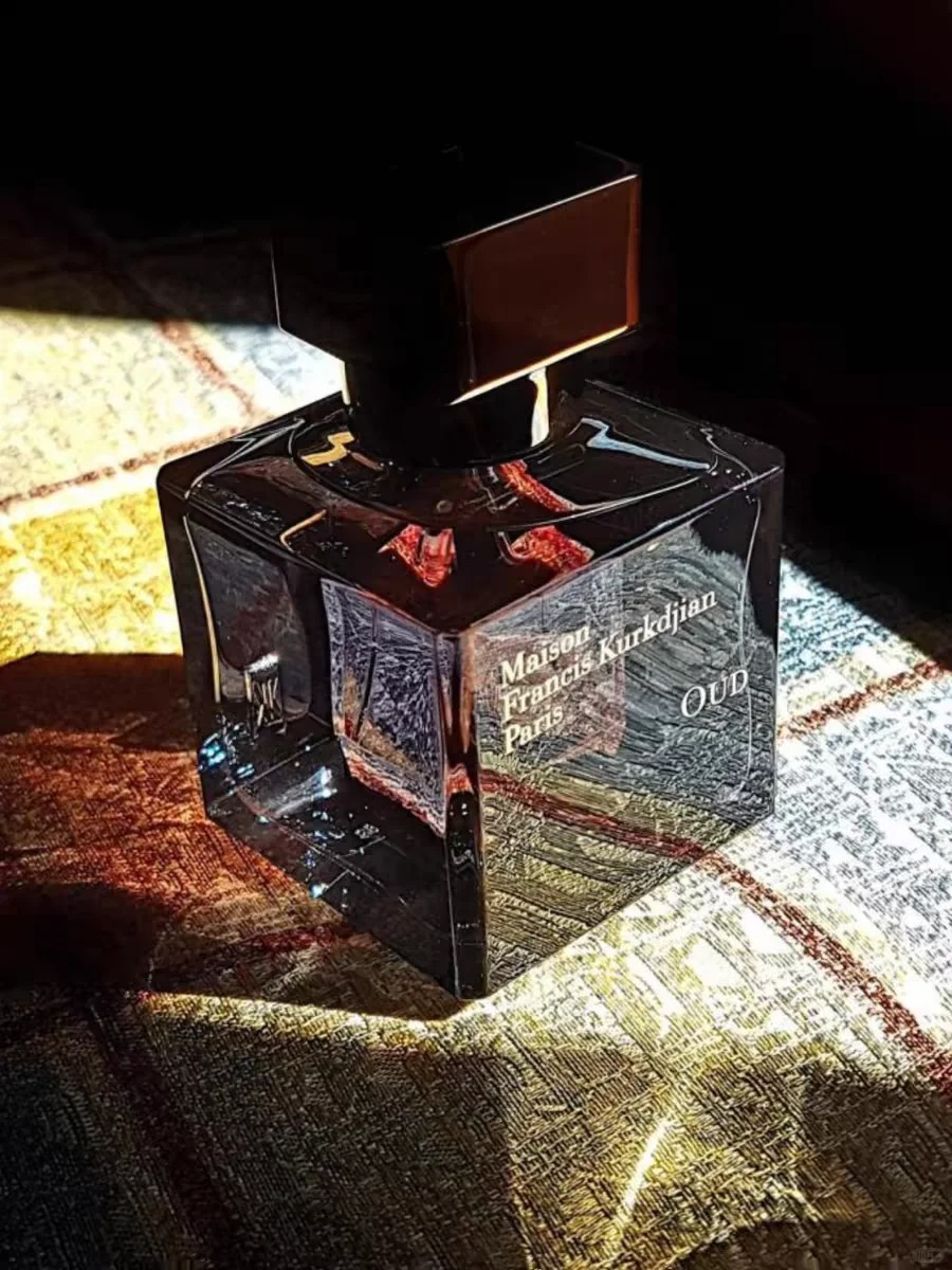 Maison Francis Kurkdjian Oud Satin Mood EDP