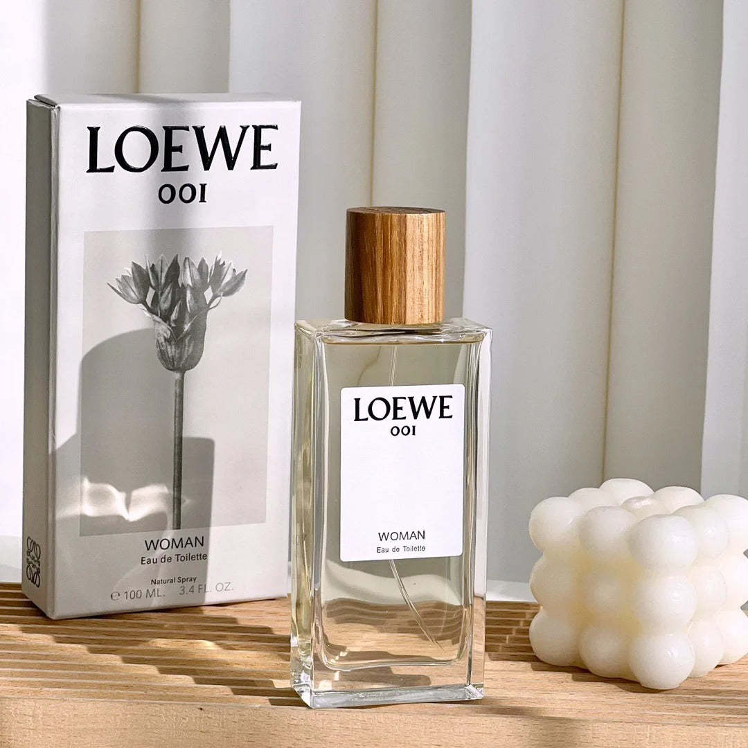 【ของแท้✓ติดทนนาน】 001 Woman EDT 2ml / 5ml / 10ml น้ำหอมยอดนิยม น้ําหอมผู้หญิง น้ำหอมแฟชั่น น้ำหอมมินิ กลิ่นติดทนนาน น้ำหอมพกพา
