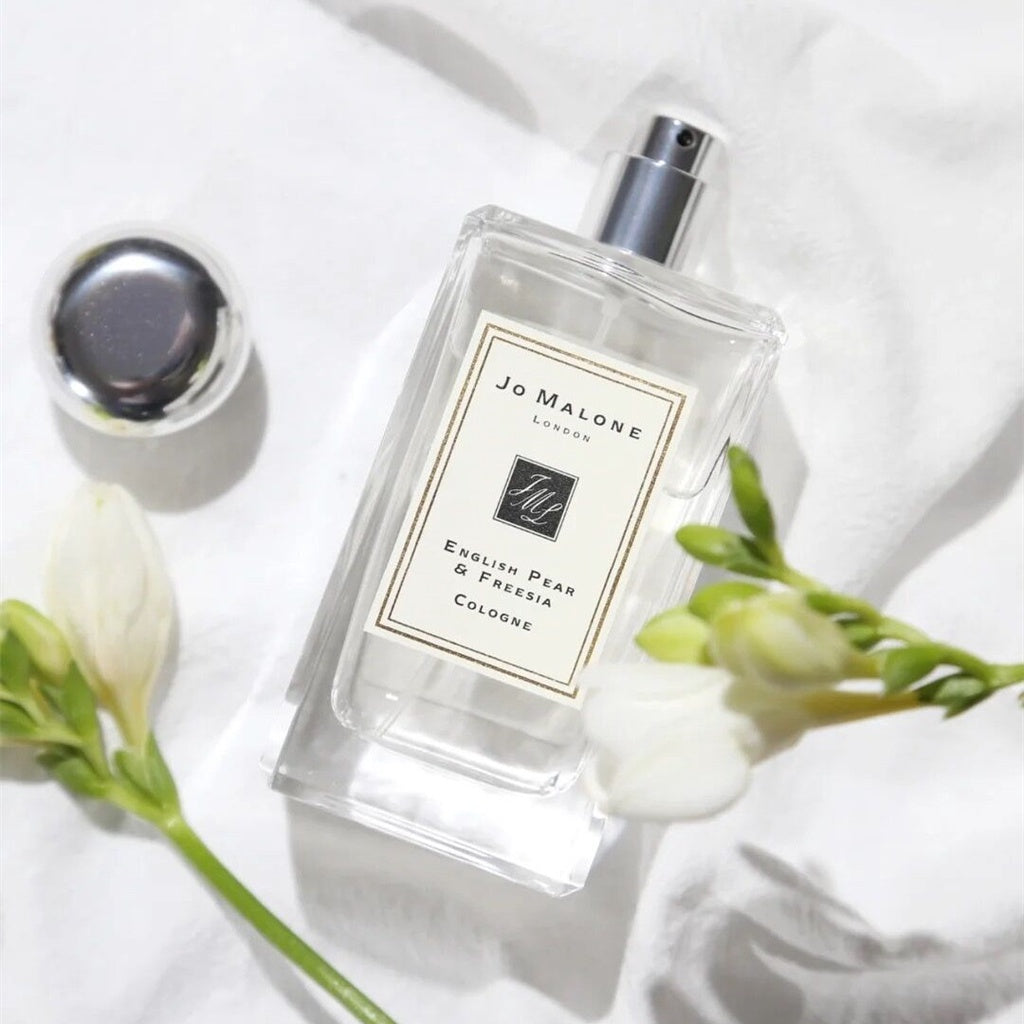 【ของแท้✓ติดทนนาน】English Pear & Freesia EDC 2ml / 5ml / 10ml  น้ําหอมผู้หญิง  น้ําหอมมินิ น้ำหอมพกพา น้ําหอมทดลอง 