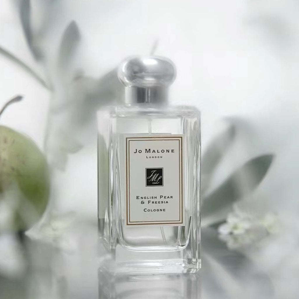 【ของแท้✓ติดทนนาน】English Pear & Freesia EDC 2ml / 5ml / 10ml  น้ําหอมผู้หญิง  น้ําหอมมินิ น้ำหอมพกพา น้ําหอมทดลอง 