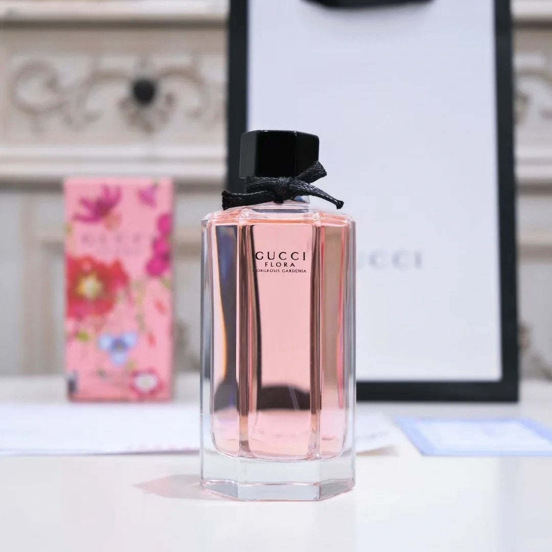 【ของแท้✓จัดส่งรวดเร็ว】  Flora by Gorgeous Gardenia & Bloom EDP 2ml/5ml/10ml น้ําหอมผู้หญิง น้ำหอมพกพา พร้อมส่ง น้ําหอมเสน่ห์ ขนาดทดลอง น้ำหอมมินิ