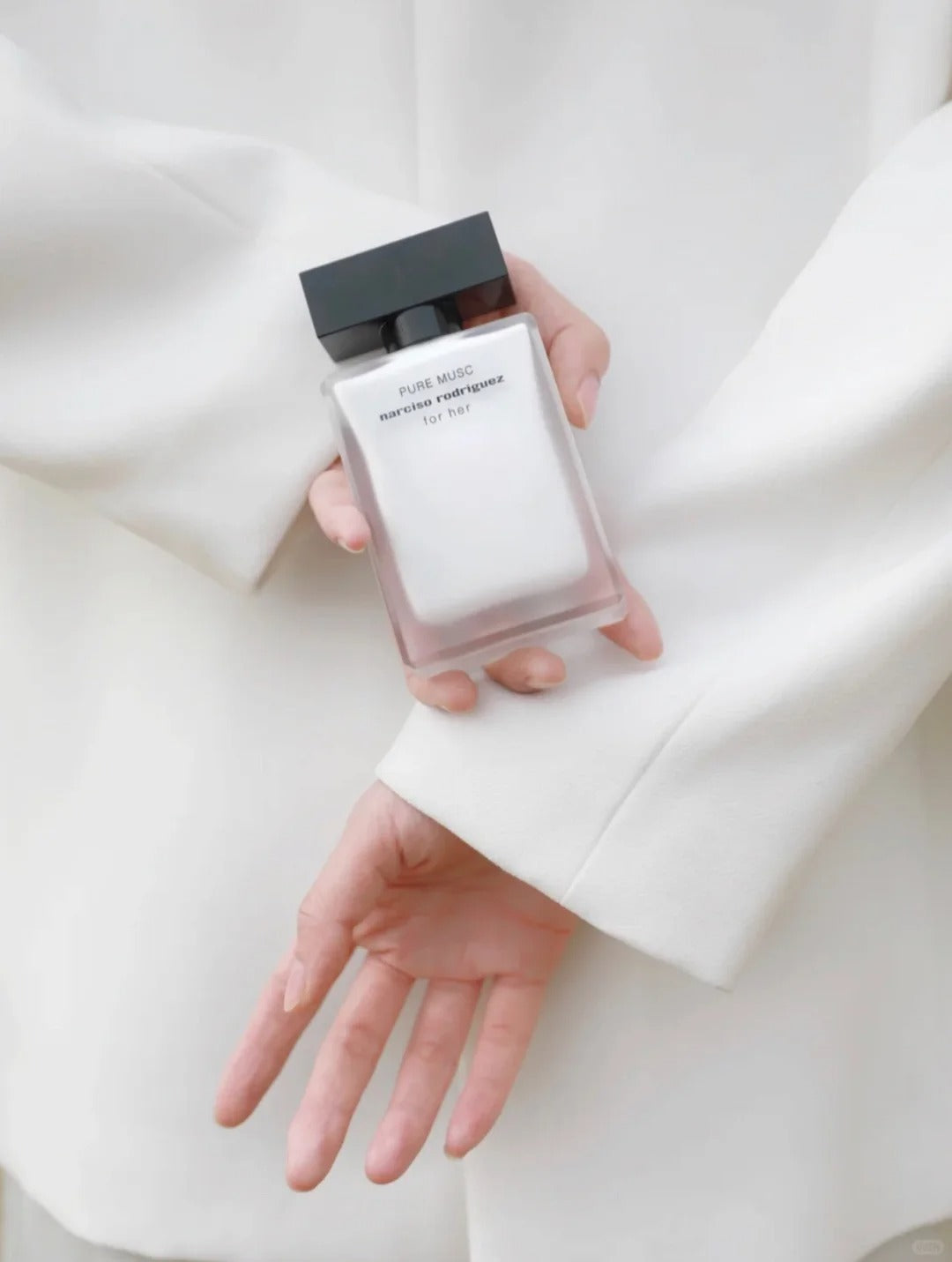 【ของแท้✓จัดส่งรวดเร็ว】for Her EDP & Fleur Musc for Her 2ml/5ml/10ml น้ําหอมผู้หญิง สินค้าขายดี ขนาดทดลอง น้ำหอมพกพา ติดทนนาน