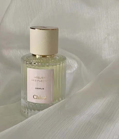 【ของแท้✓จัดส่งรวดเร็ว】 Roses De EDP & Nomade EDP & Atelier des Fleurs Magnolia Alba 2ml/5ml/10ml น้ำหอมพกพา สินค้าขายดี น้ําหอมผู้หญิง ติดทนนาน พร้อมส่ง ขนาดทดลอง