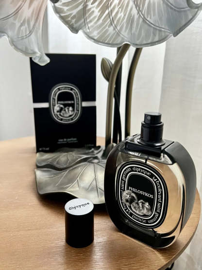 【ของแท้✓จัดส่งรวดเร็ว】 Fleur de Peau EDP/Orphéon / Tam Da EDP/L'Eau Papier EDT 2ml/5ml/10ml น้ําหอม unisex น้ำหอมขายดี กลิ่นติดทนนาน น้ำหอมพกพา