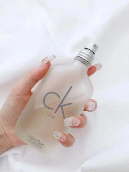 【ของแท้✓จัดส่งรวดเร็ว】One EDT & be & One Essence Parfum 2ml/5ml/10ml น้ําหอมชาย น้ำหอมพกพา น้ําหอม unisex น้ำหอมมินิ น้ําหอมเสน่ห์ น้ำหอมขายดี