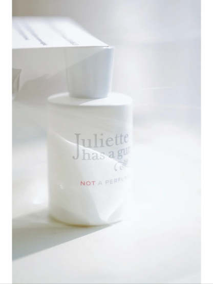 【ของแท้✓จัดส่งรวดเร็ว】 Not A Perfume Superdose EDP 2ml/5ml/10ml น้ําหอม unise  น้ําหอมผู้หญิง  กลิ่นติดทนนาน กลิ่นหอม น้ำหอมมินิ น้ำหอมพกพา