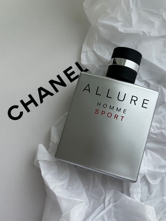 【ของแท้✓ติดทนนาน】Allure Homme Sport EDT 2ml / 5ml / 10ml น้ําหอมชาย น้ำหอมพกพา ตัวอย่างน้ำหอมแบรนด์ น้ําหอมเสน่ห์