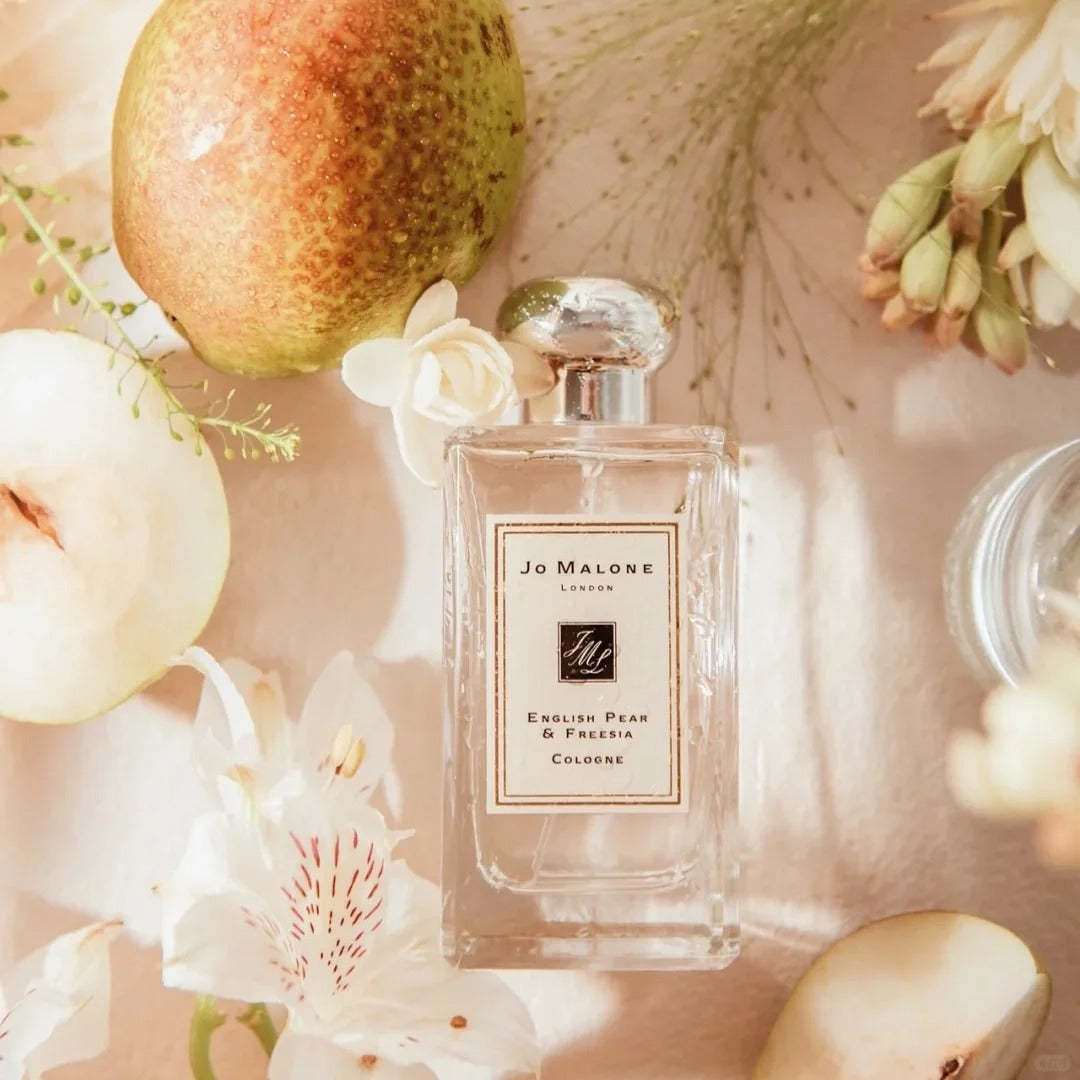 【ของแท้✓ติดทนนาน】English Pear & Freesia EDC 2ml / 5ml / 10ml  น้ําหอมผู้หญิง  น้ําหอมมินิ น้ำหอมพกพา น้ําหอมทดลอง 