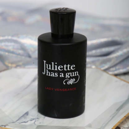 【ของแท้✓จัดส่งรวดเร็ว】 Not A Perfume Superdose EDP 2ml/5ml/10ml น้ําหอม unise  น้ําหอมผู้หญิง  กลิ่นติดทนนาน กลิ่นหอม น้ำหอมมินิ น้ำหอมพกพา