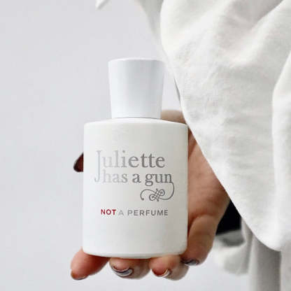 【ของแท้✓จัดส่งรวดเร็ว】 Not A Perfume Superdose EDP 2ml/5ml/10ml น้ําหอม unise  น้ําหอมผู้หญิง  กลิ่นติดทนนาน กลิ่นหอม น้ำหอมมินิ น้ำหอมพกพา