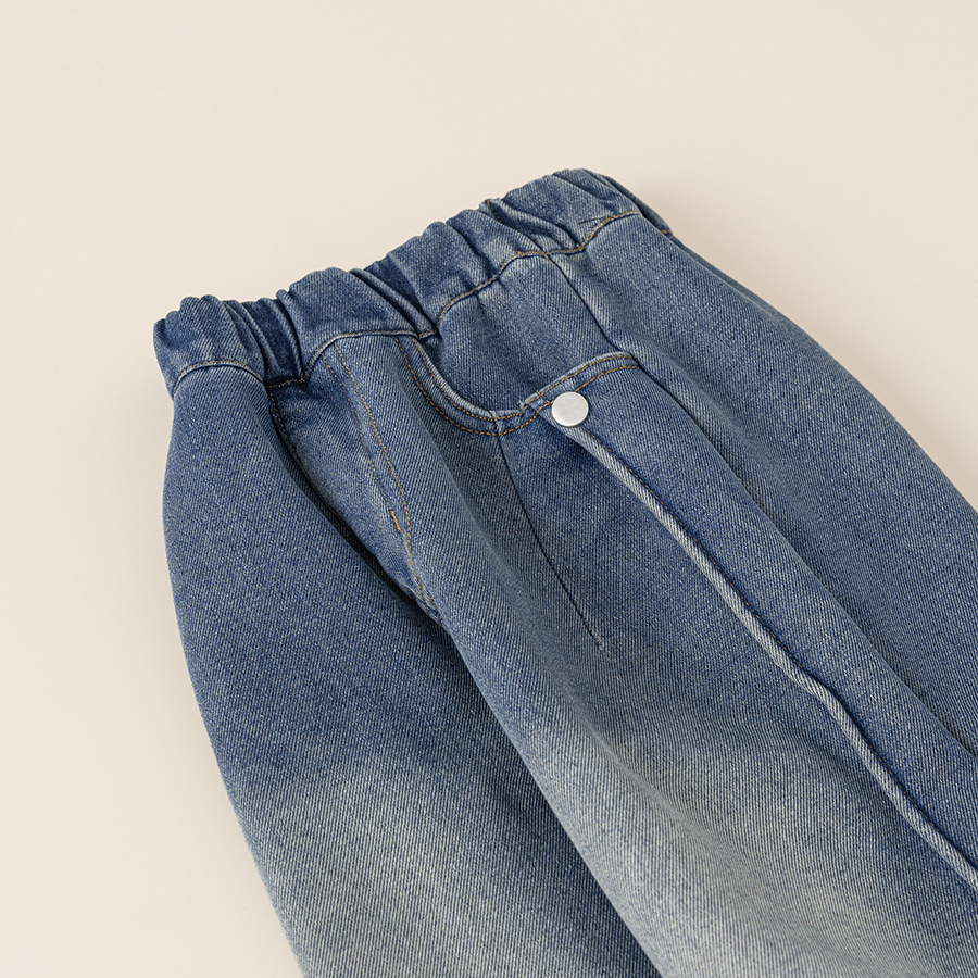 童裝女童牛仔褲新款寬鬆中大童直筒褲秋冬季外穿女孩加絨長褲