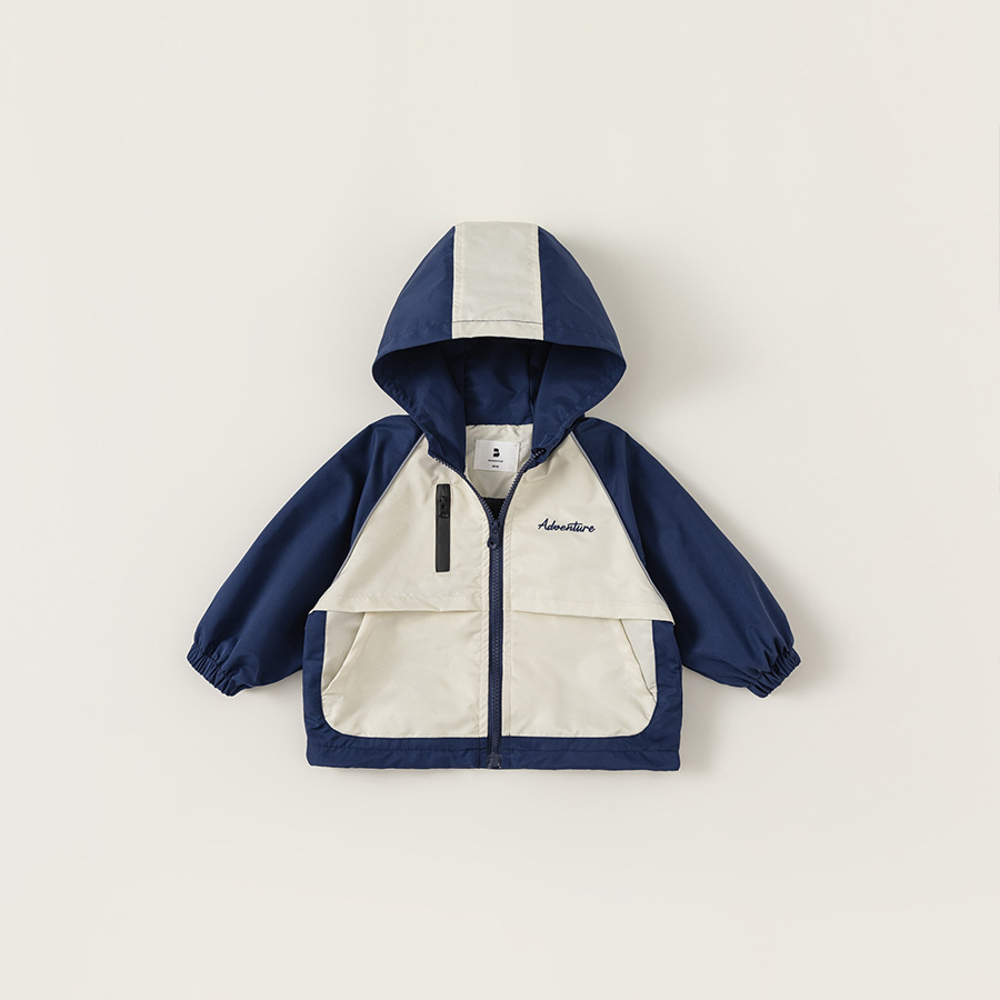 童裝男童外套春秋裝外出服休閒兒童連帽風衣寬鬆女童拉鍊衫