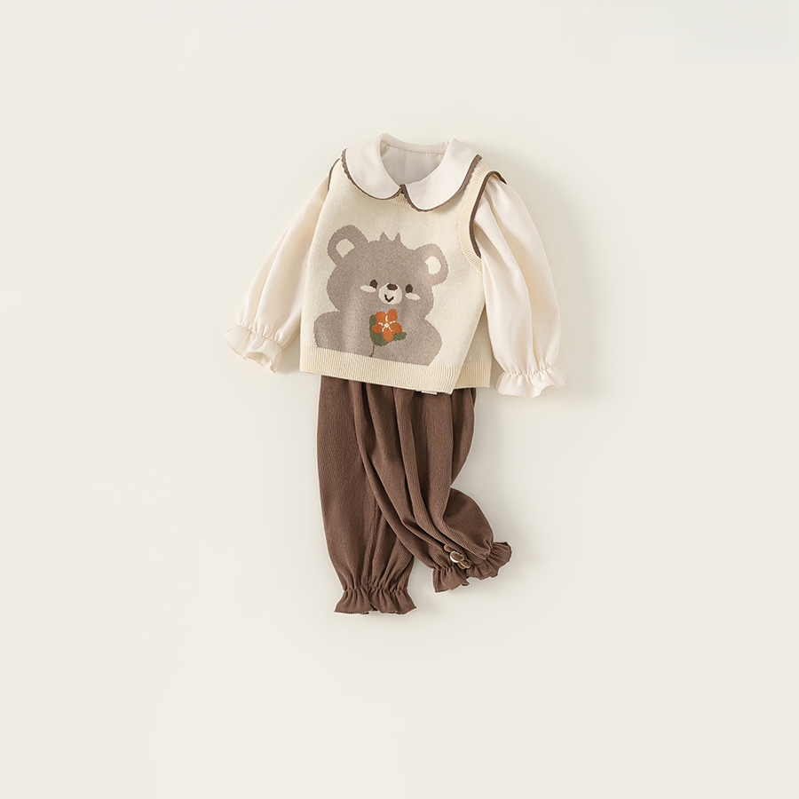 童裝女童秋裝新款套裝洋氣小熊毛衣馬甲花邊領襯衣長褲三件套