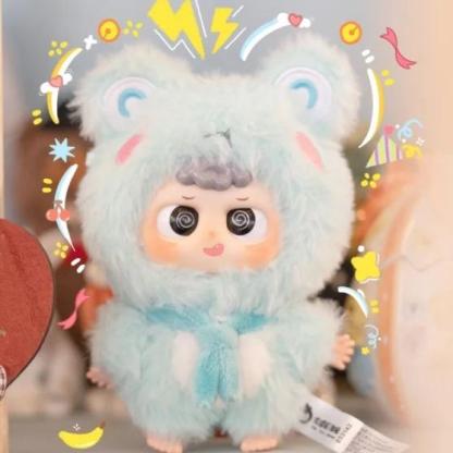 「야, 미」인형 “나 이렇게 귀여운 거 맞지?” | 존재감 넘치는 데스크 파트너