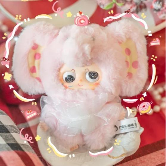 「야, 미」인형 “나 이렇게 귀여운 거 맞지?” | 존재감 넘치는 데스크 파트너