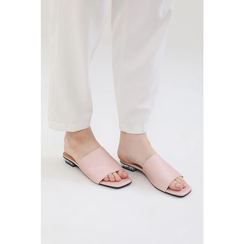 Berrybenka - Sepatu Sendal Teplek Wanita Sofia Ibiza Sandal Wide Strap