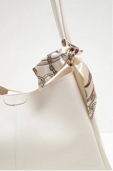 Berrybenka - Tas Wanita Totebag Tekka Windy Tote Bag