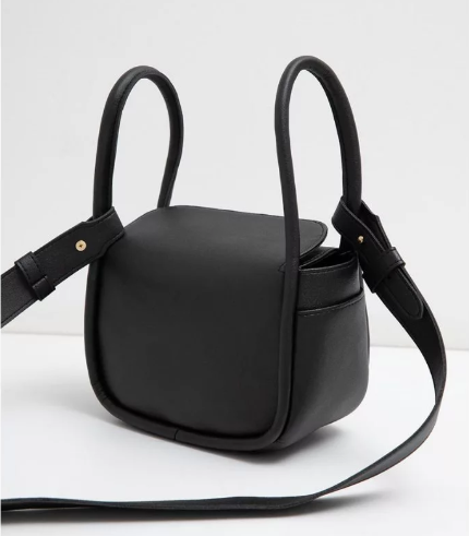 Berrybenka - Tas Selempang Sling Bag Wanita Tekka Hana Sling Bag