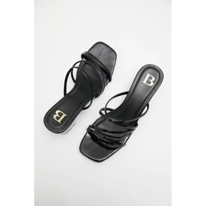 Berrybenka - Sepatu Hak Wanita Sofia Ivanka Heels Strappy