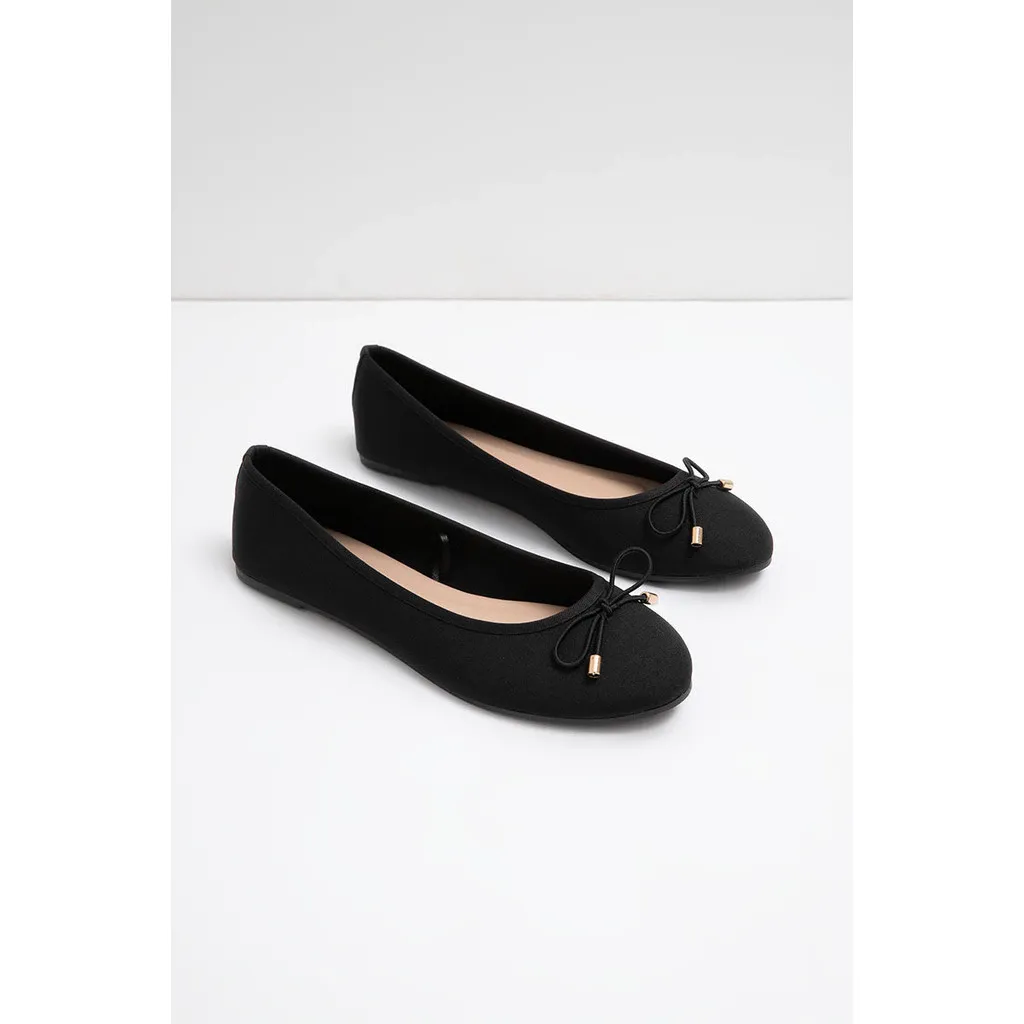 Berrybenka - Sepatu Flatshoes Wanita Sofia Frilia Stripe Flat