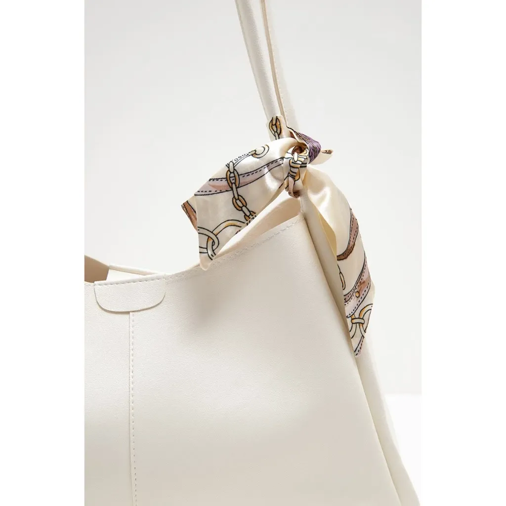 Berrybenka - Tas Wanita Totebag Tekka Windy Tote Bag