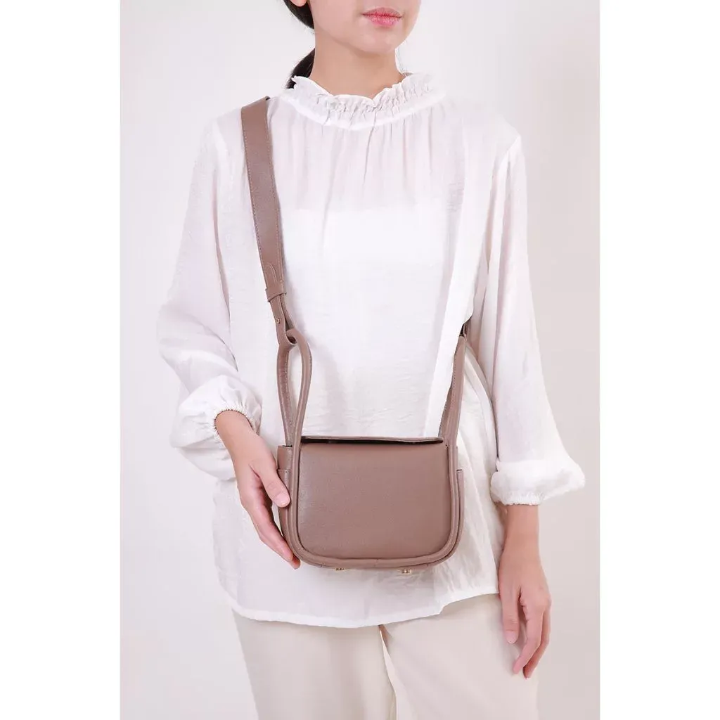 Berrybenka - Tas Selempang Sling Bag Wanita Tekka Hana Sling Bag