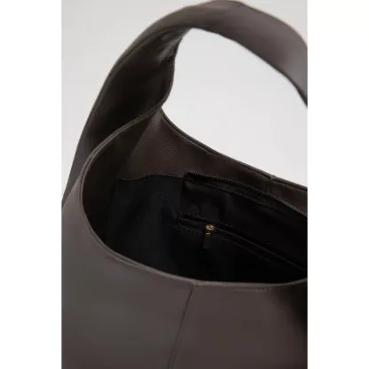 Berrybenka - Tas Bahu Shoulder Bag Handbag Hand Bag Tas Tangan Wanita Casual Tekka Felora Shoulder Bag