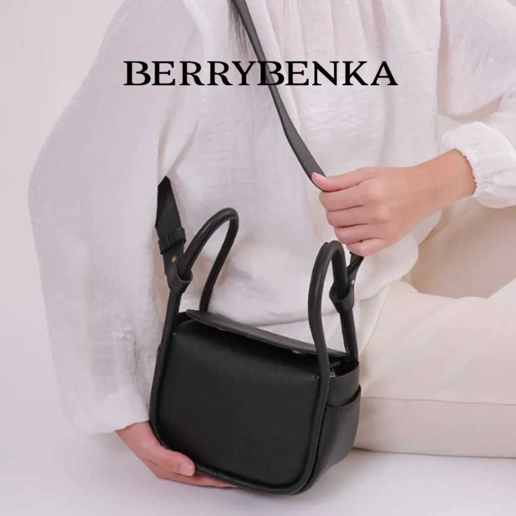 Berrybenka - Tas Selempang Sling Bag Wanita Tekka Hana Sling Bag