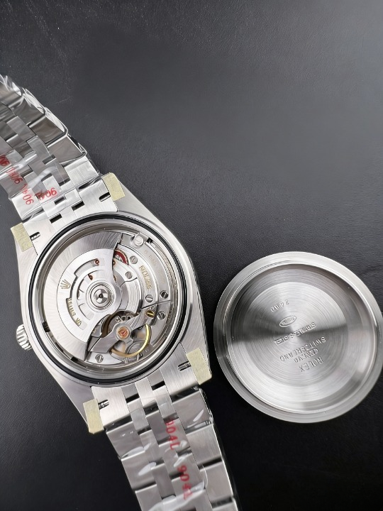 CLEANクリーン工場  ROLEXロレックスデイトジ ャスト126334 41mmホワイト文字盤 ブルーテッド ベゼル ジュビリープレスレット 1:1精度