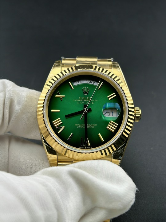 CLEANクリーン工場 ROLEXロレックスデイデイ ト イエローゴールド228238 40mm  グリーンオ ンブレ文字盤 フルーテッドベゼル プレジデントプ レスレット  1:1精度
