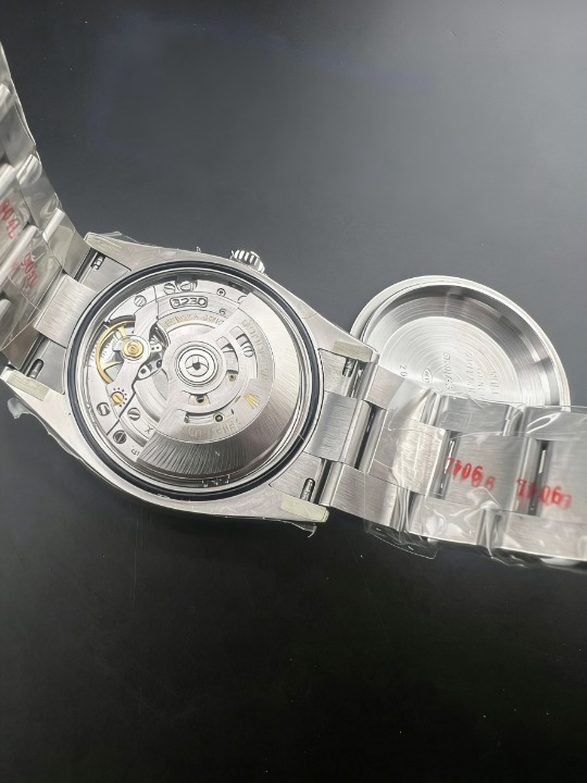 CLEANクリーン工場 ROLEXロレックス オイス ターパーペチュアル126000 36mm  グリーン オ イスタースチール 1:1精度