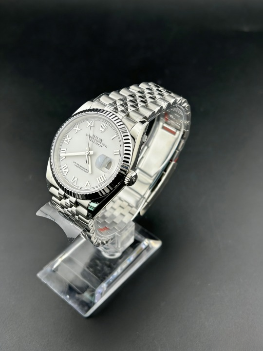 CLEANクリーン工場 ROLEXロレックスデイトジ ャスト126234 36mmホワイトローマ数字文字盤 フ ルーテッドベゼル  ジュビリープレスレット 1:1精 度