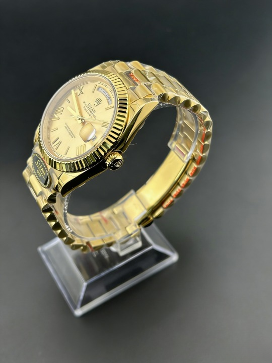 CLEANクリーン工場 ROLEXロレックスデイデイ イエローゴールド228238 40mm ャンパン 文字盤 フルーテッドベゼル プレジデントプレスレ 1:1精度