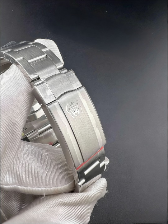 CLEANクリーン工場 ROLEXロレックス オイス ターパーペチュアル134300 41mm  グリーン オ イスタースチール 1:1精度