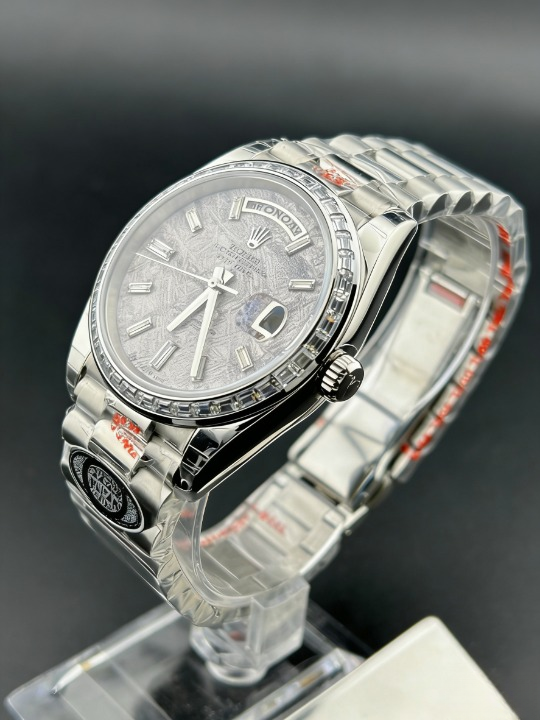 CLEANクリーン工場 ROLEXロレックスデイデイ ト 228396tbr 40mmダイヤ目盛り メテオライ ト文字盤 ダイヤモンドベゼル プレジデントプレス レット 1:1精度