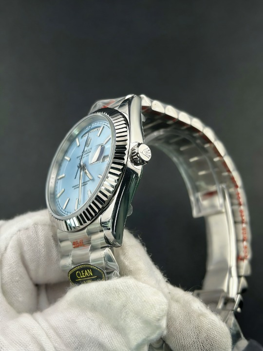 CLEANクリーン工場 ROLEXロレックスデイデイ  40mmアイスブルー文字盤 フルーテッ ト 228236 ドベゼル プレジデントプレスレット 1:1精度