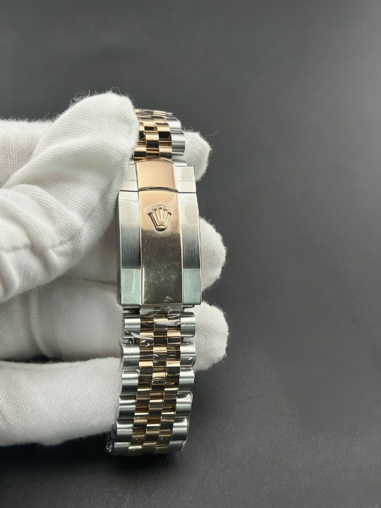 CLEANクリーン工場 ROLEXロレックスデイトジ  41mmコンビローズゴールド スレー ャスト126331 トローマ ウィンブルドンダイヤル ジュビリープ レスレット 1:1精度