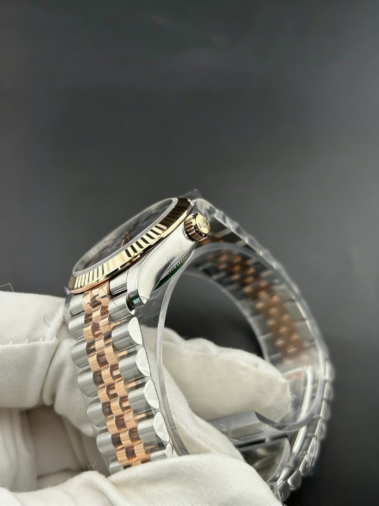 CLEANクリーン工場 ROLEXロレックスレディデ イトジャスト コンビローズゴールド278271 31m mローマン目盛り パープル文字盤 フルーテッドベ ゼル ジュビリープレスレット  1:1精度