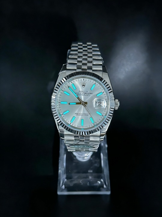  ROLEXロレックスデイトジ CLEANクリーン工場 ャスト126234 36mm シルバー文字盤 プラチナフ ルーテッドベゼル ジュビリープレスレット 1:1精 度