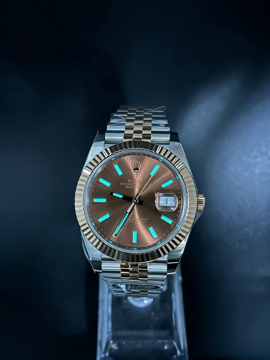 CLEANクリーン工場 ROLEXロレックスデイトジ ャスト コンビローズゴールド126331 チョコレー 41mm フルーテッドベゼル ジュビリ ト文字盤 ープレスレット 1:1精度