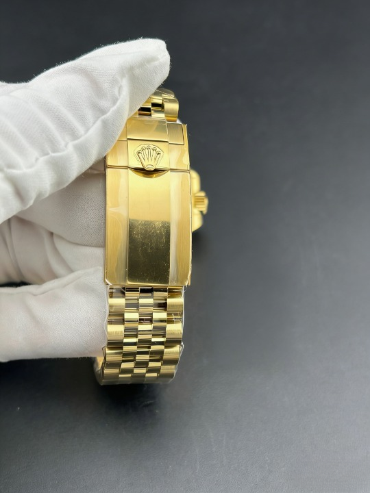 CLEANクリーン工場 ROLEXロレックスGMTマス ター ll イエローゴールド40mm 126718GRNR プ ラック/グレーベゼル タイガーアイアン文字盤 1:1精 度