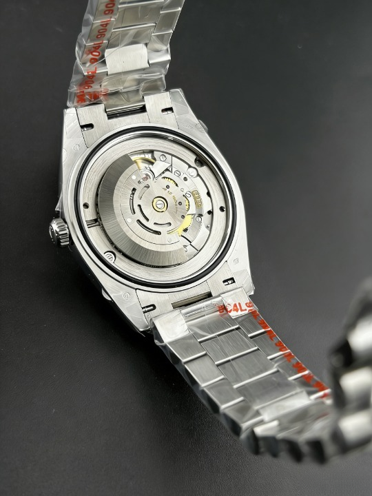 CLEANクリーン工場  ROLEXロレックスデイデイ ト 228239  40mm ブルー文字盤ローマ字 フルー テッドベゼル プレジデントプレスレット 1:1精度