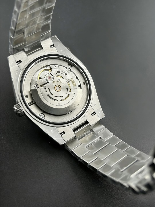 CLEANクリーン工場 ROLEXロレックスデイデイ 228239 40mmダイヤ目盛り シルバー文字盤 フルーテッドベゼル プレジデントプレスレット 1:1精度