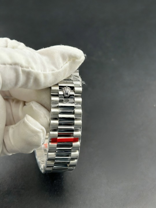 CLEANクリーン工場 ROLEXロレックスデイデイ ト 228396tbr 40mmダイヤ目盛り アイスブル 一文字盤 ダイヤモンドベゼル プレジデントプレス レット 1:1精度