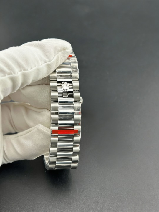 CLEANクリーン工場 ROLEXロレックスデイデイ ト 228396tbr 40mmダイヤ目盛り メテオライ ト文字盤 ダイヤモンドベゼル プレジデントプレス レット 1:1精度