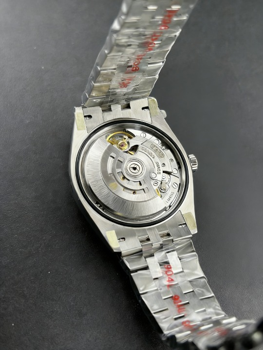 CLEANクリーン工場 ROLEXロレックスデイトジ ャスト126234 36mmホワイトローマ数字文字盤 フ ルーテッドベゼル  ジュビリープレスレット 1:1精 度