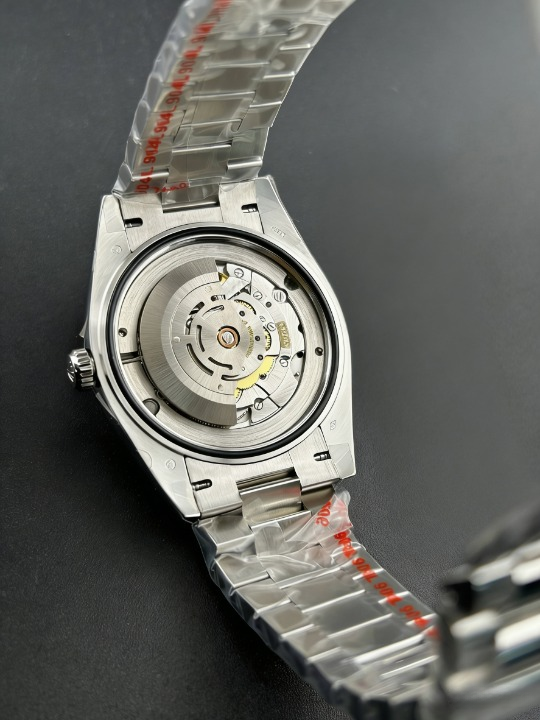 CLEANクリーン工場 ROLEXロレックスデイデイ ト 228396tbr 40mmダイヤ目盛り メテオライ ト文字盤 ダイヤモンドベゼル プレジデントプレス レット 1:1精度